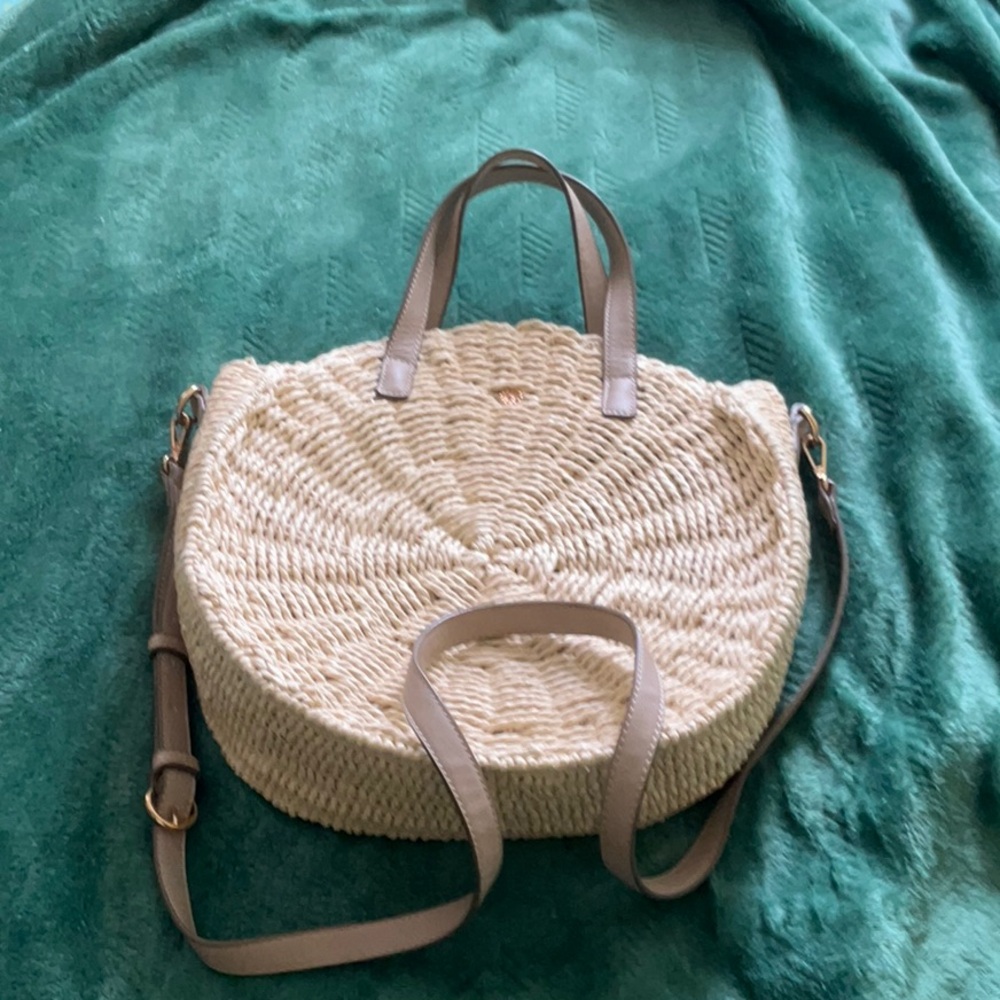 Elegant Cream Woven Tote Bag